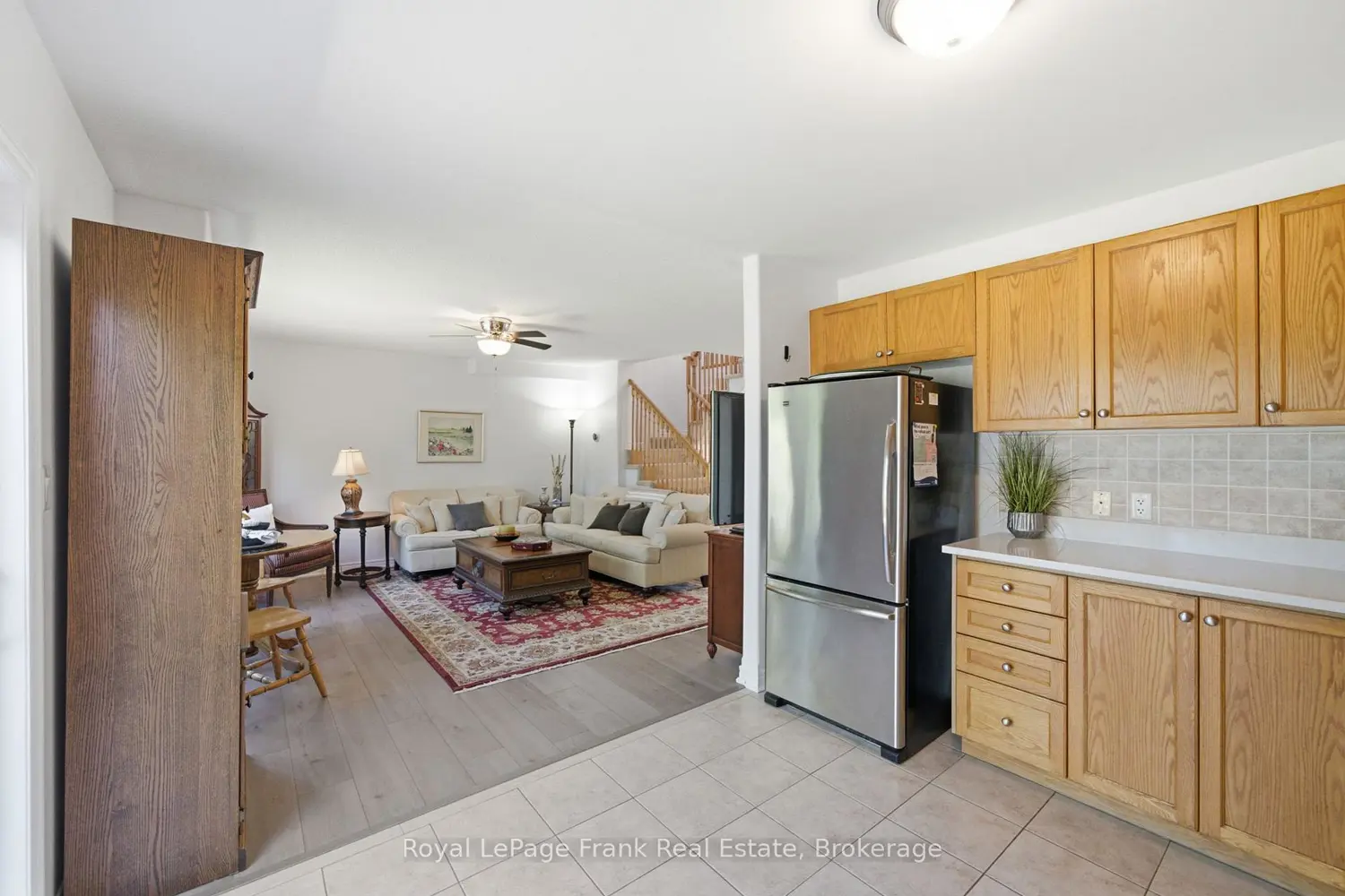 26 Fallingbrook Crescent photo 3
