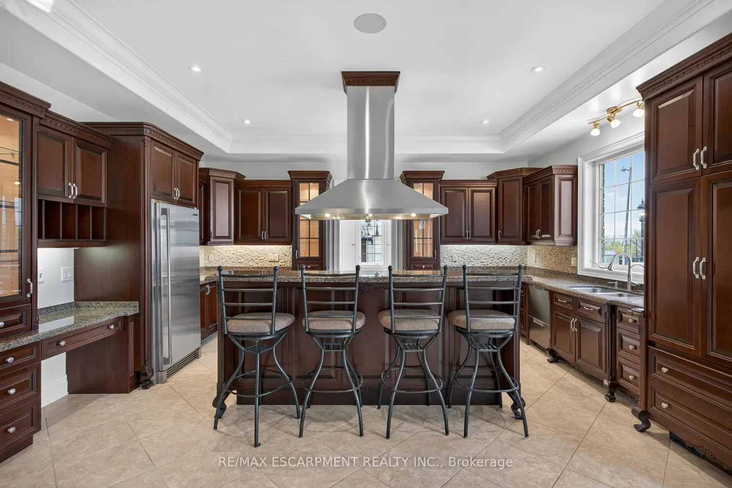 803 Ridge Road photo 5