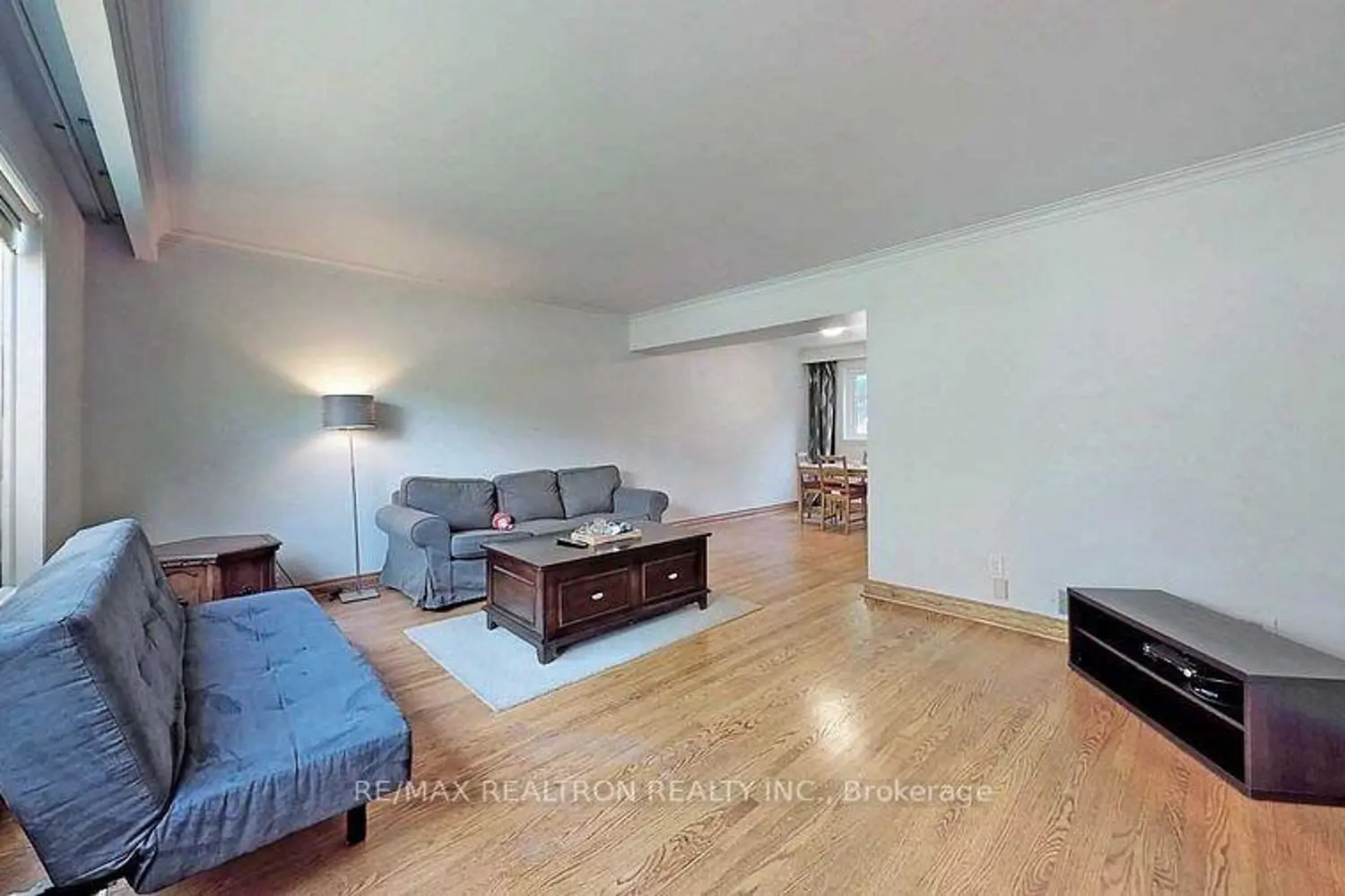 35 Rochelle Crescent photo 4