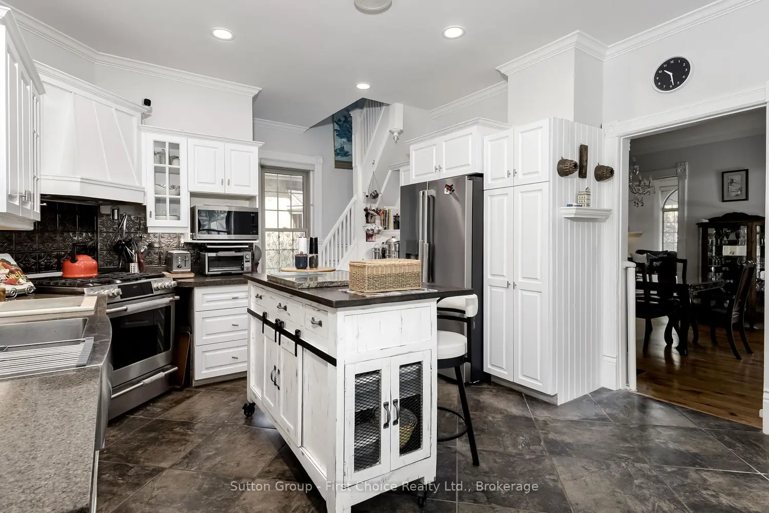 127 West Gore Street photo 3