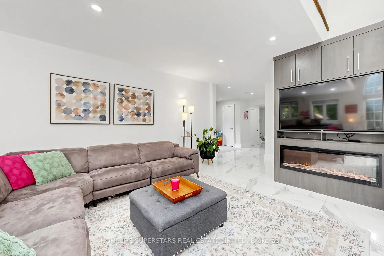 34 Mercer Drive photo 4
