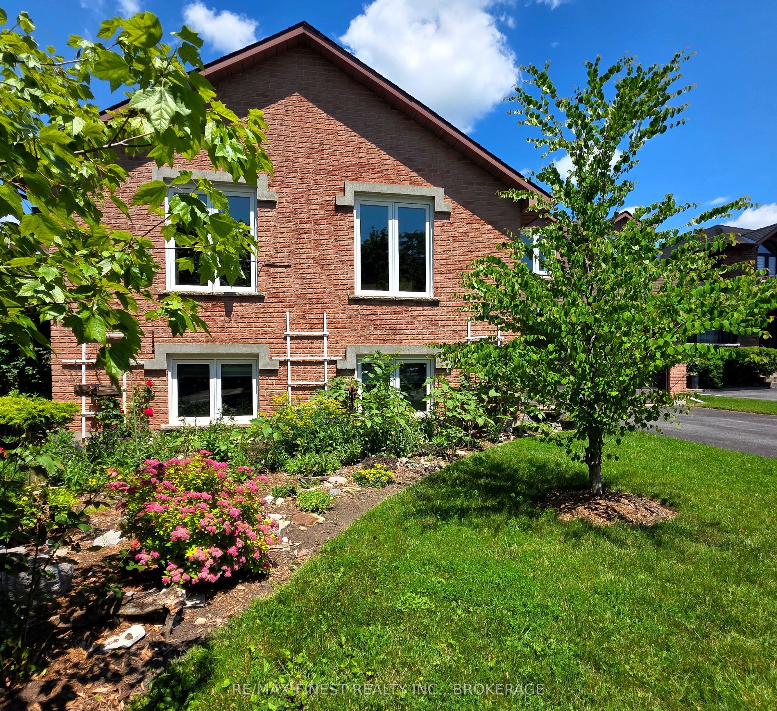23 Old Oak Road, Kingston, ON, K7M 7C3 photo 3