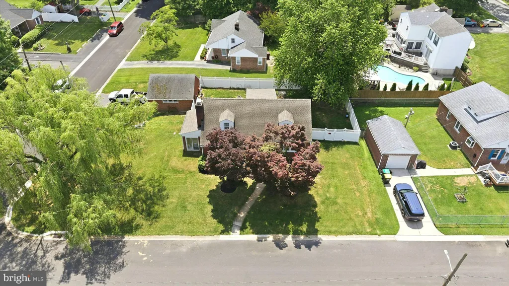100 Maple Ave, Wilmington, DE 19809 photo 2