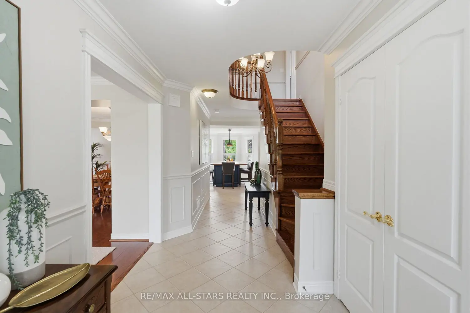 52 Alsop Place photo 2