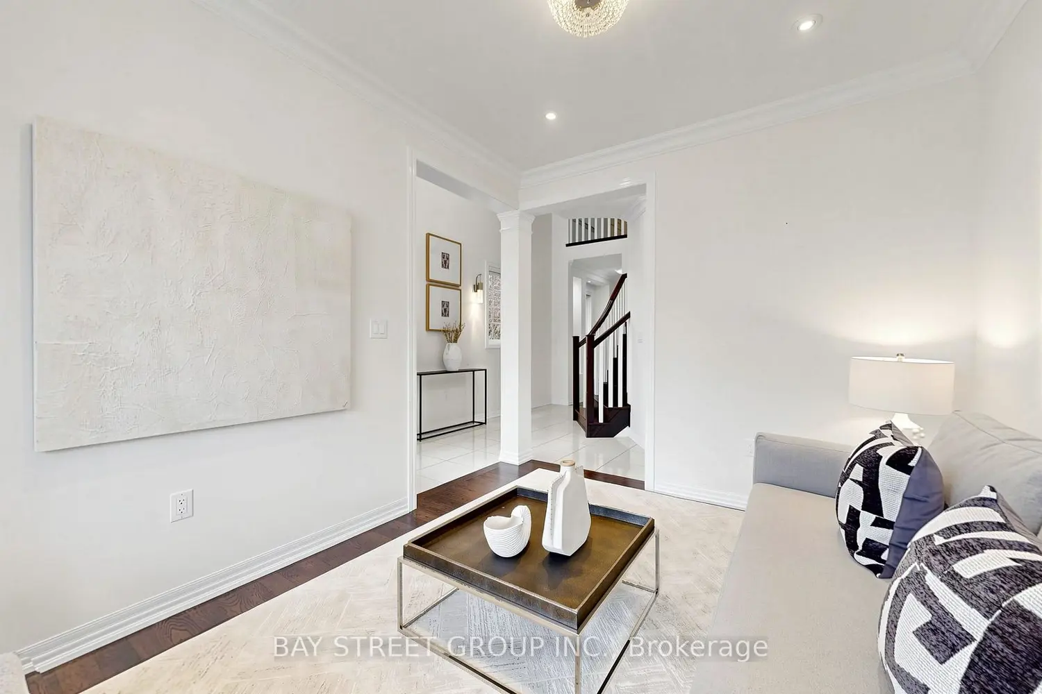 170 Fowley Drive photo 3