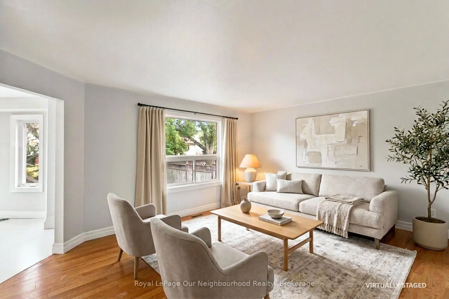 56 Glenabbey Drive photo 4