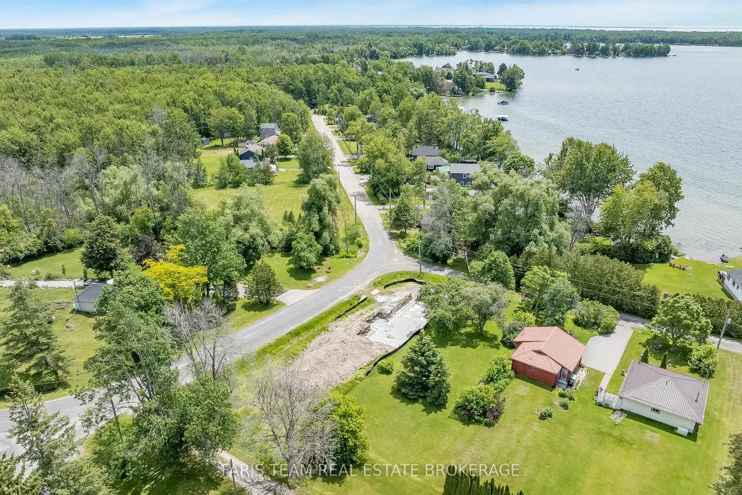 4138 Fountain Drive photo 5