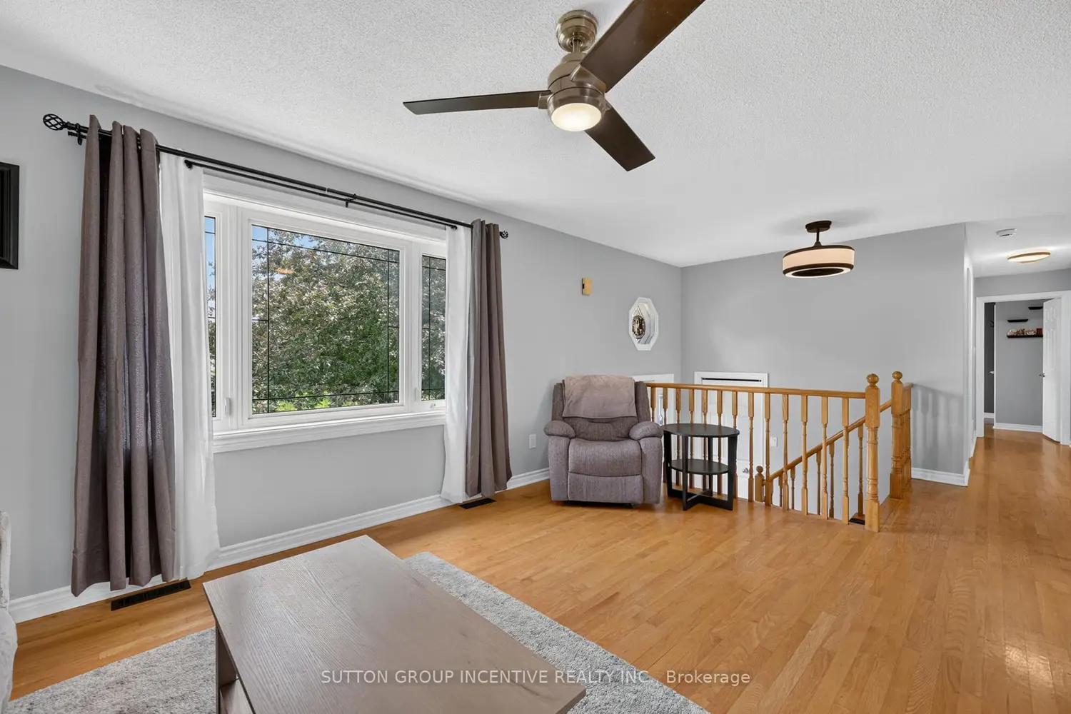 2248 Douglas Avenue photo 4