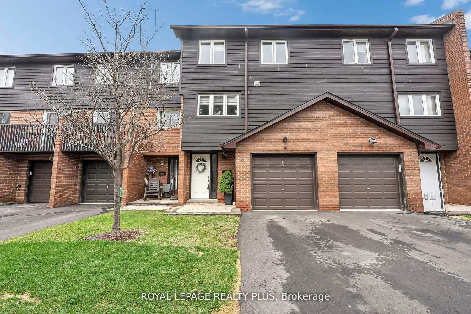 1755 Rathburn Road 20