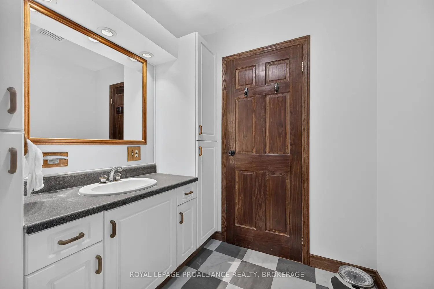 134 Black Rapids Road photo 3