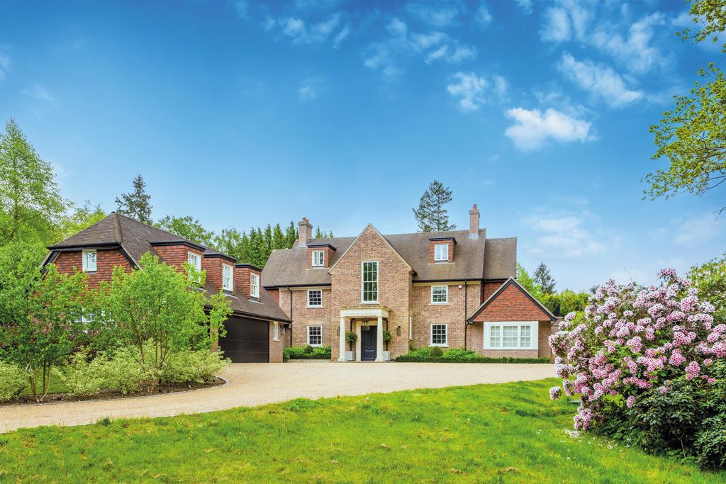 5 bed detached house for saleWoodland Rise, Sevenoaks, Kent TN15