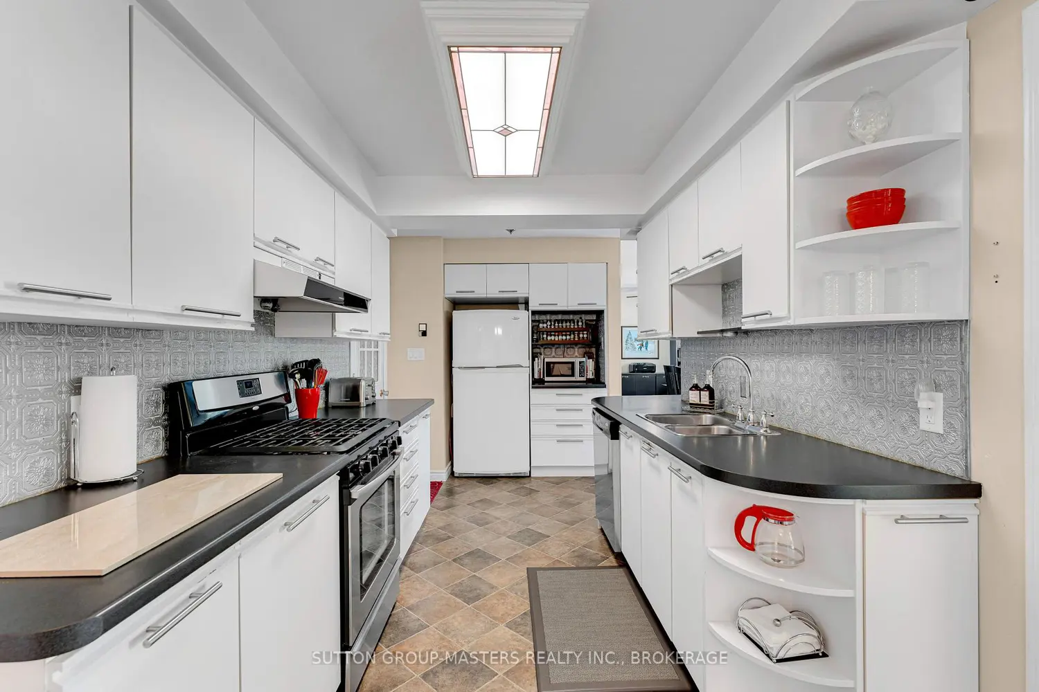 15 Bakers Lane photo 4