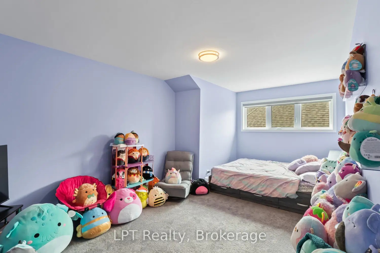 111 Bayview Avenue photo 5