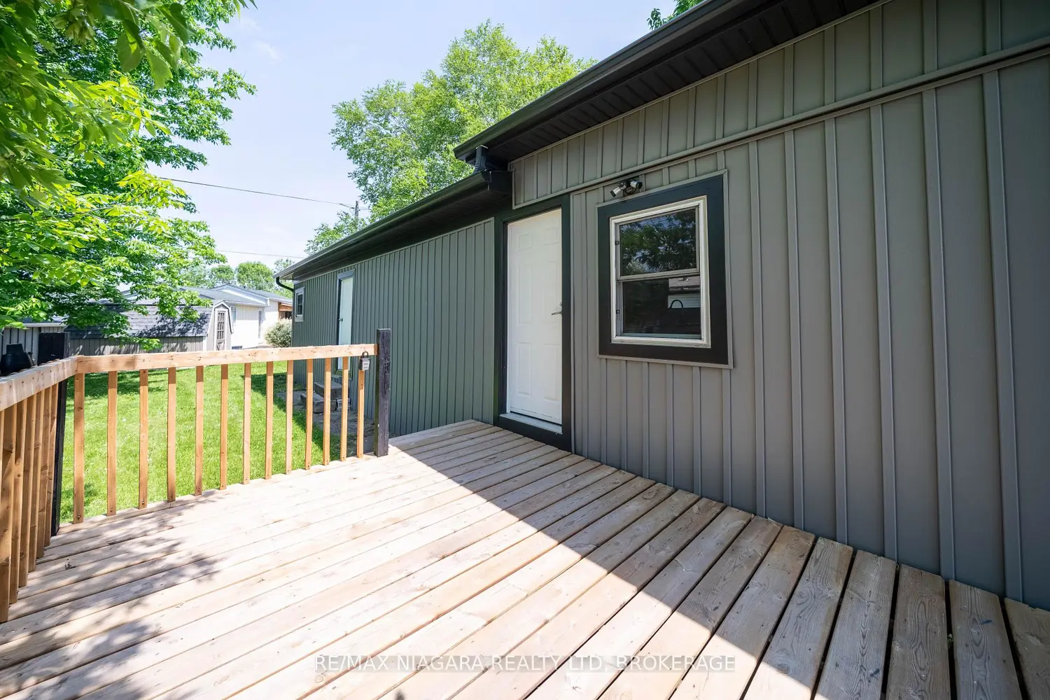 4595 Abigail Lane photo 2