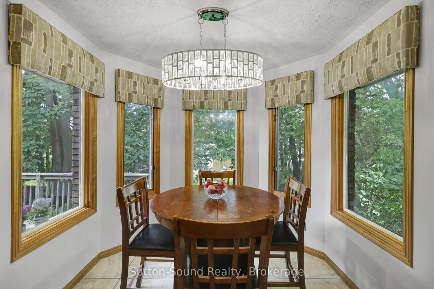 460 8Th Avenue photo 3