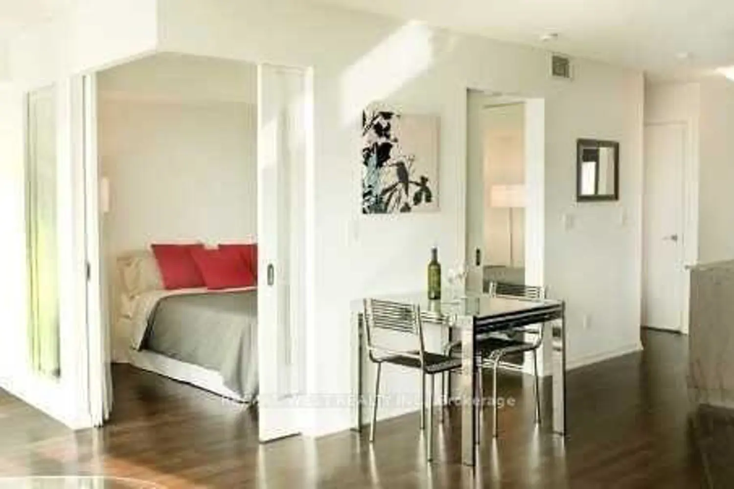 215 Fort York Boulevard 508 photo 4