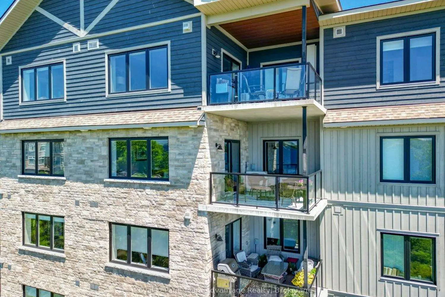 11C Salt Dock Road 303 photo 2