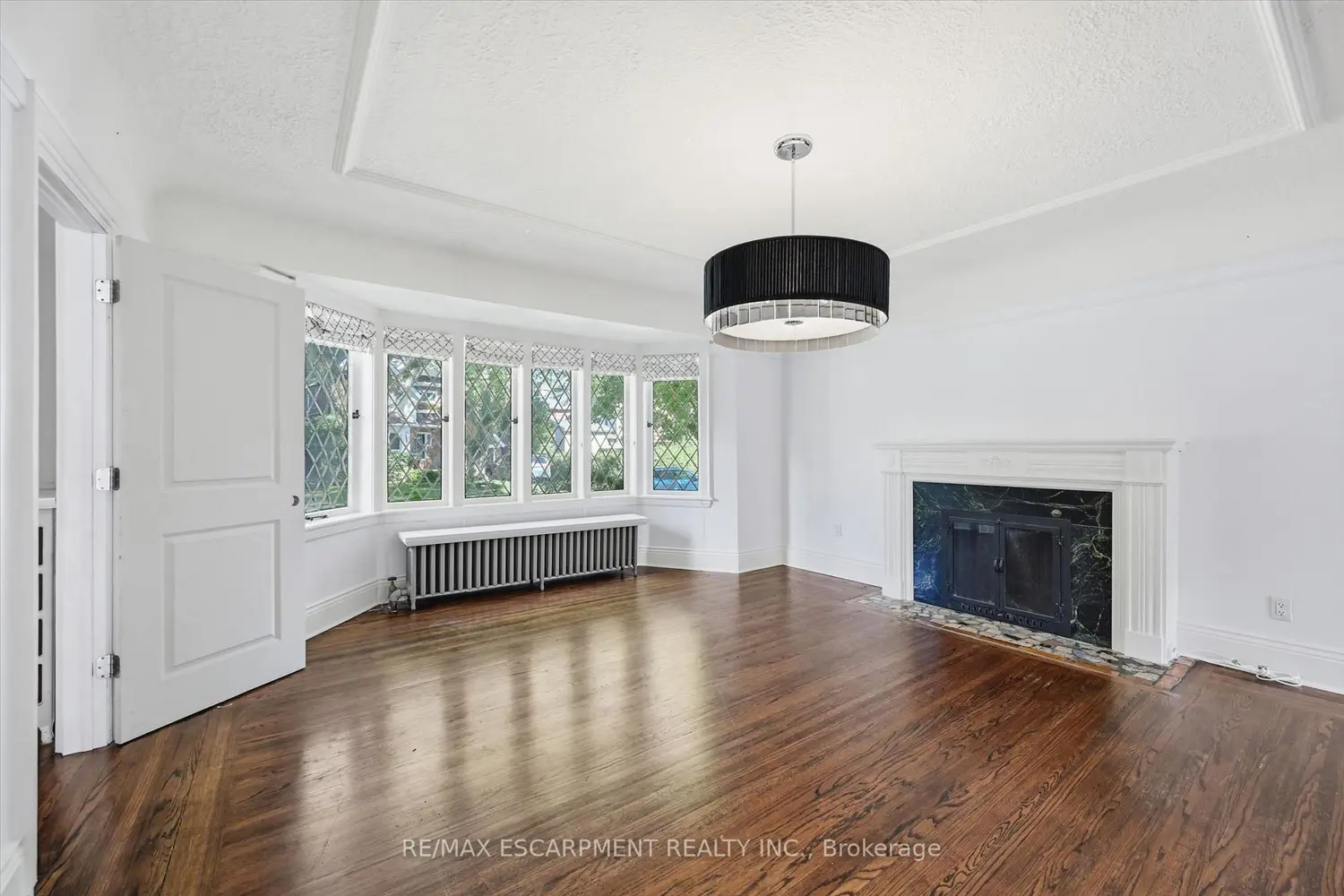 73 Dromore Crescent photo 2