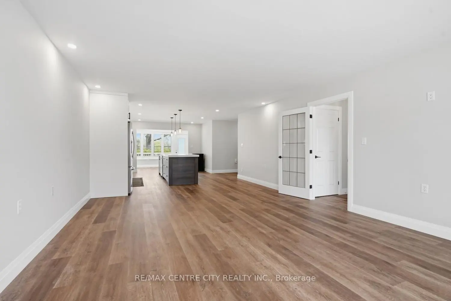 22 Ilderbrook Circle photo 4