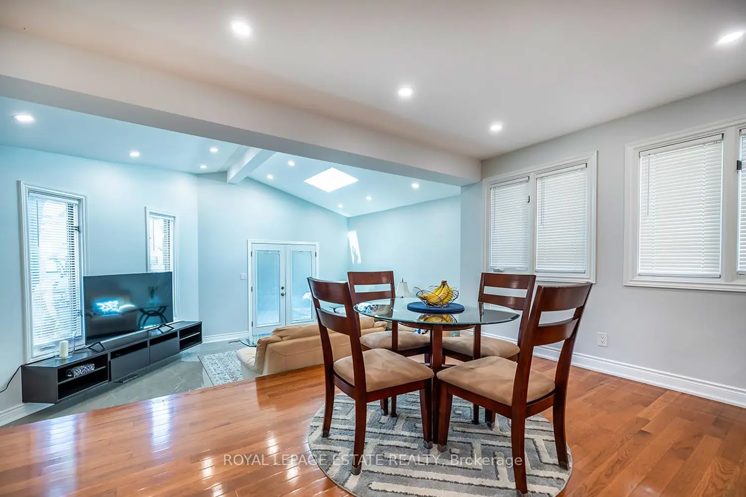 103 Aylesworth Avenue photo 4