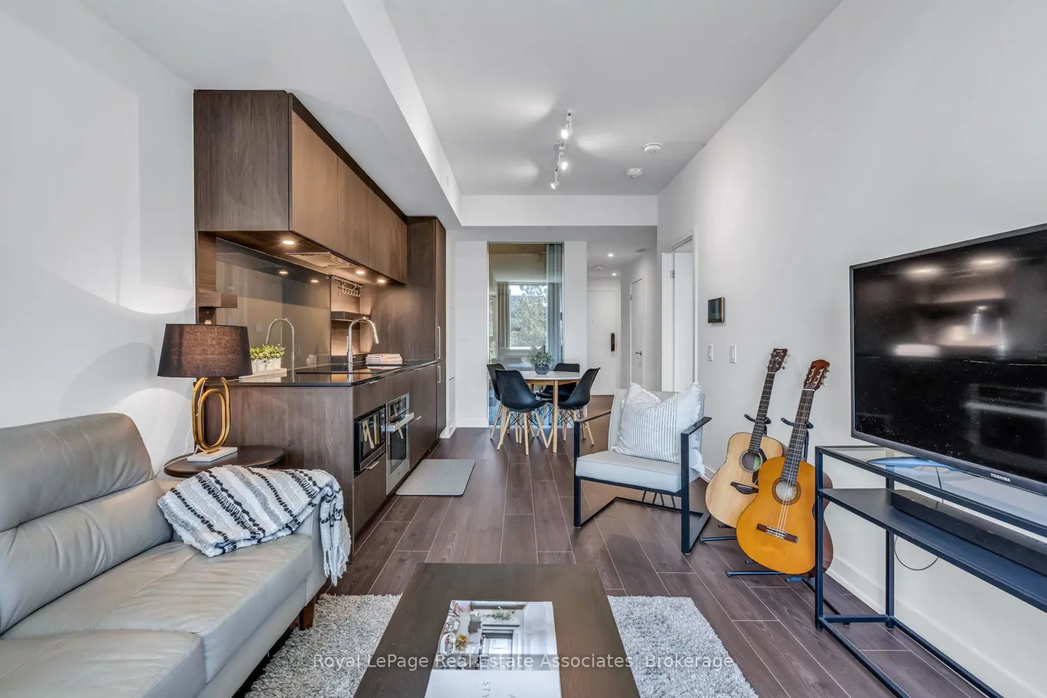 28 Ann Street 414 photo 3