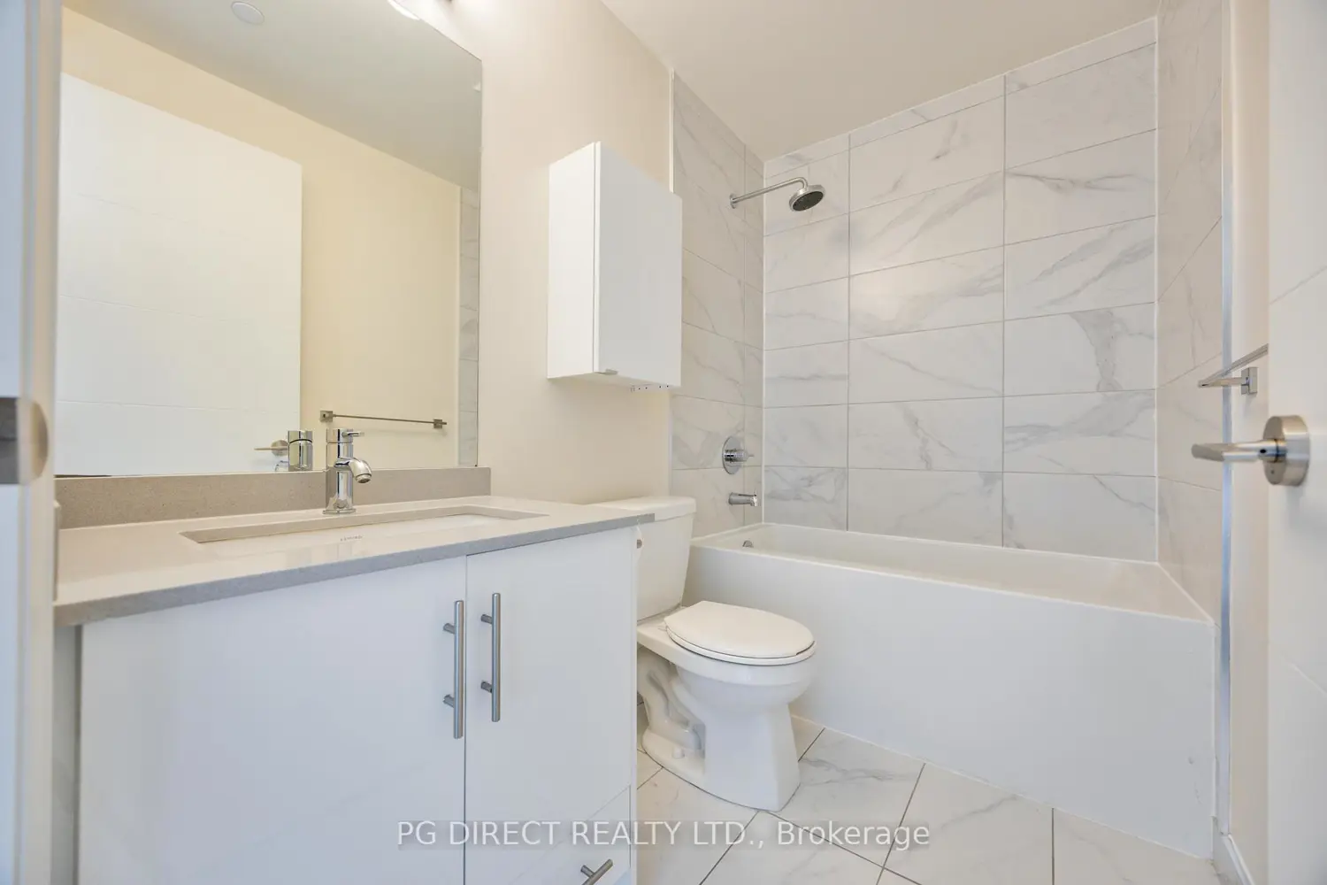 460 Adelaide Street Ph108 photo 4