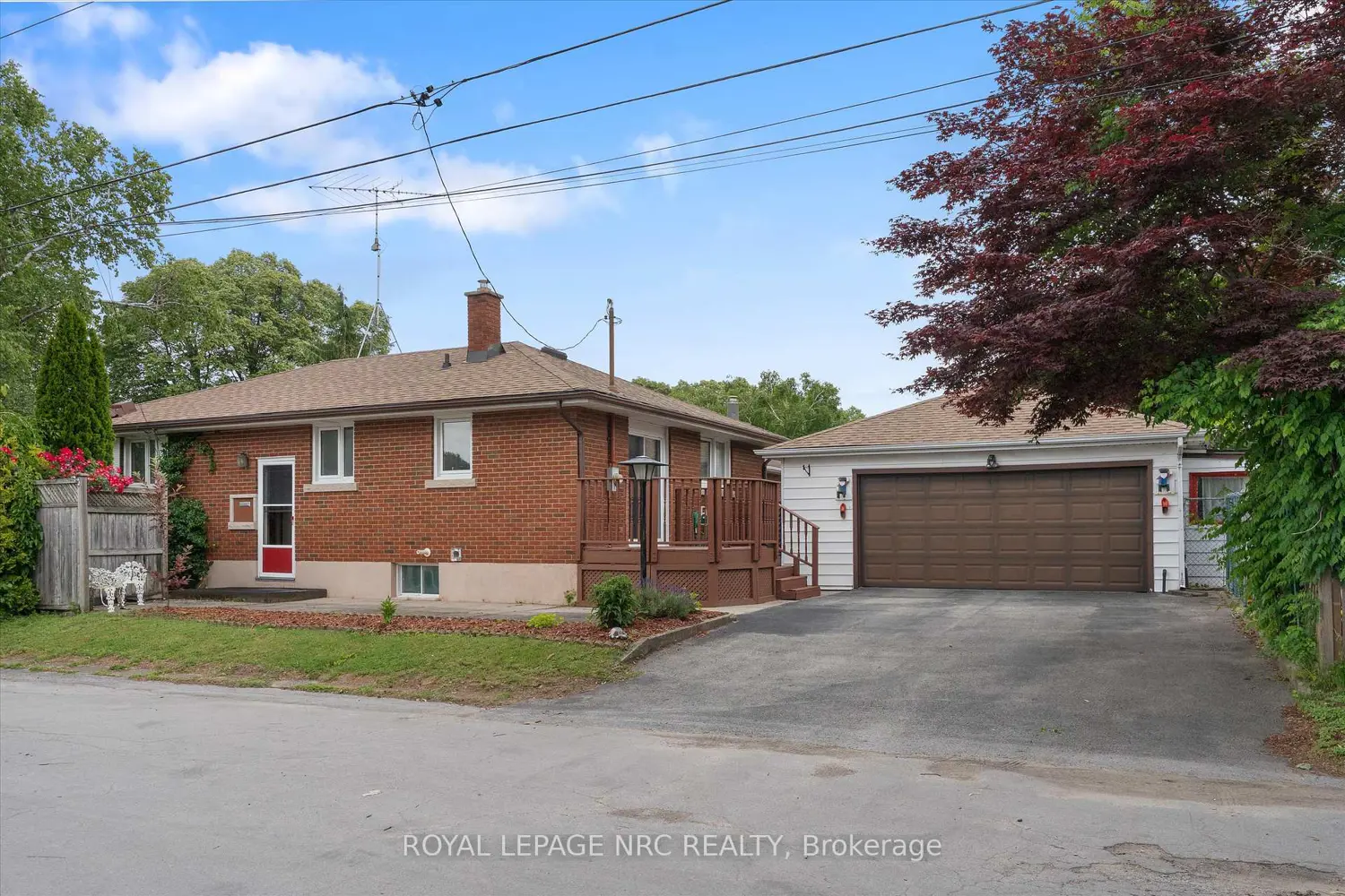 6502 Brock Street photo 2