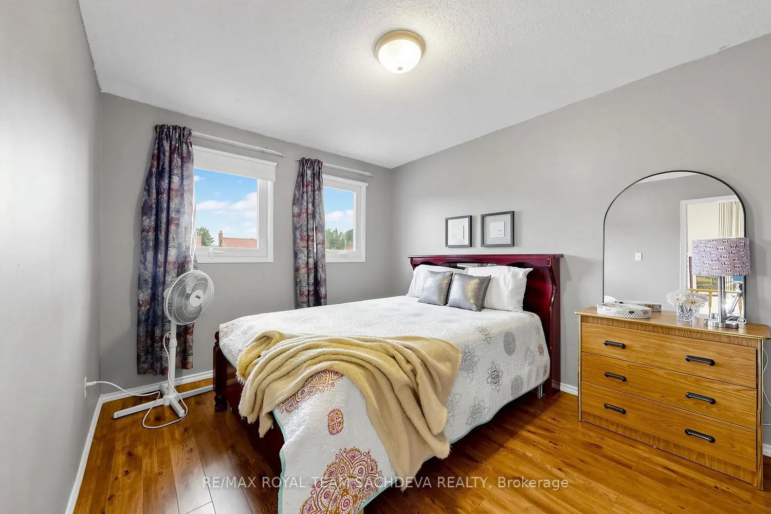44 Calverley Trail photo 4