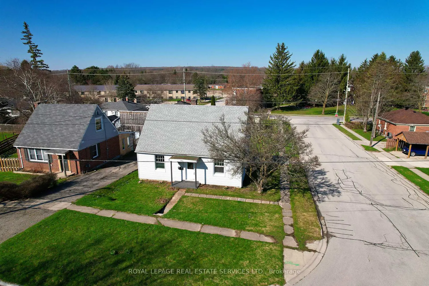 701 5Th Street photo 2