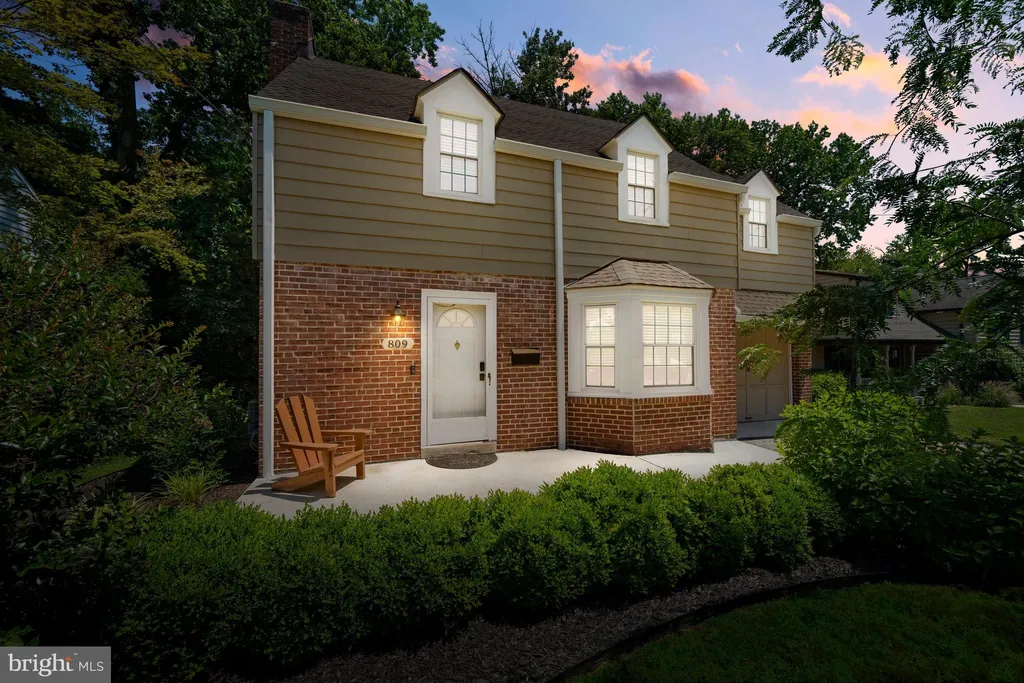 809 Woodsdale Road, Wilmington, DE 19809