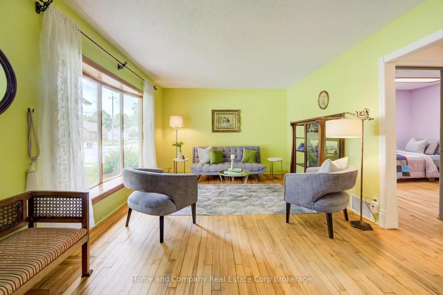 122 Brydges Street photo 2