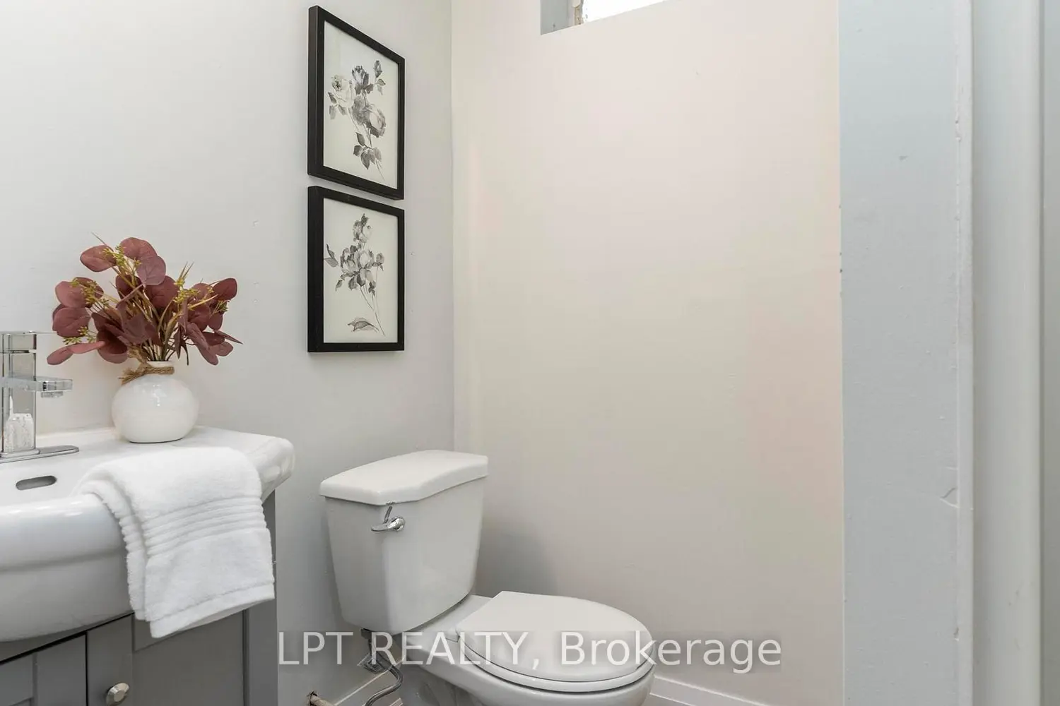 637 Ross Street photo 2