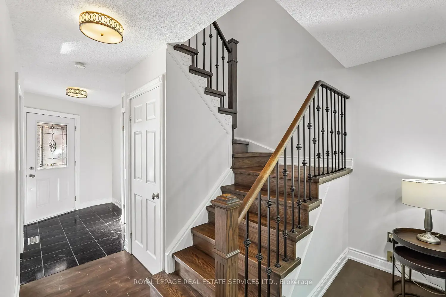 1142 Springbrook Crescent
