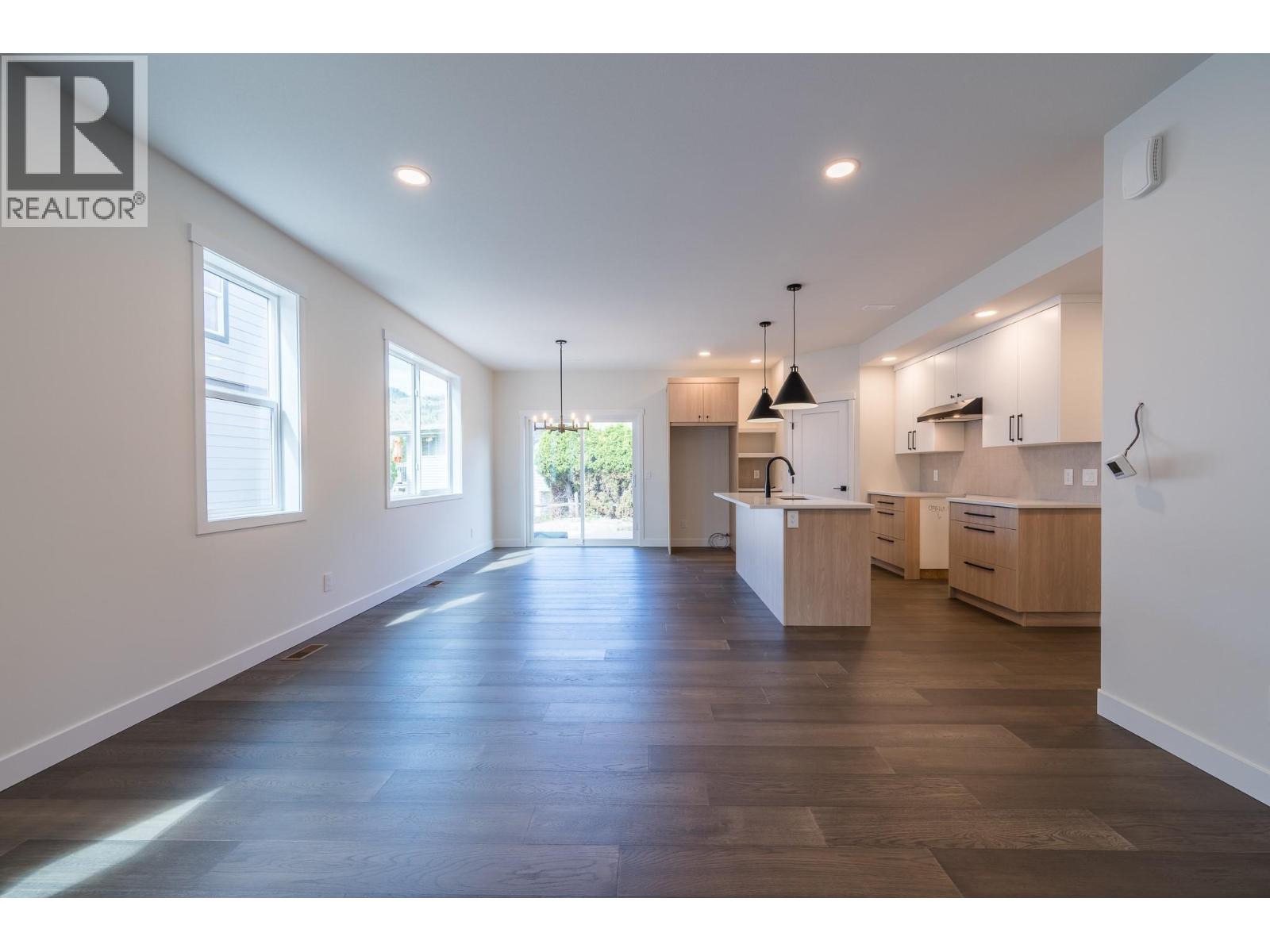 723 Lyne Road, Kamloops, BC, V2B6Z7 photo 2