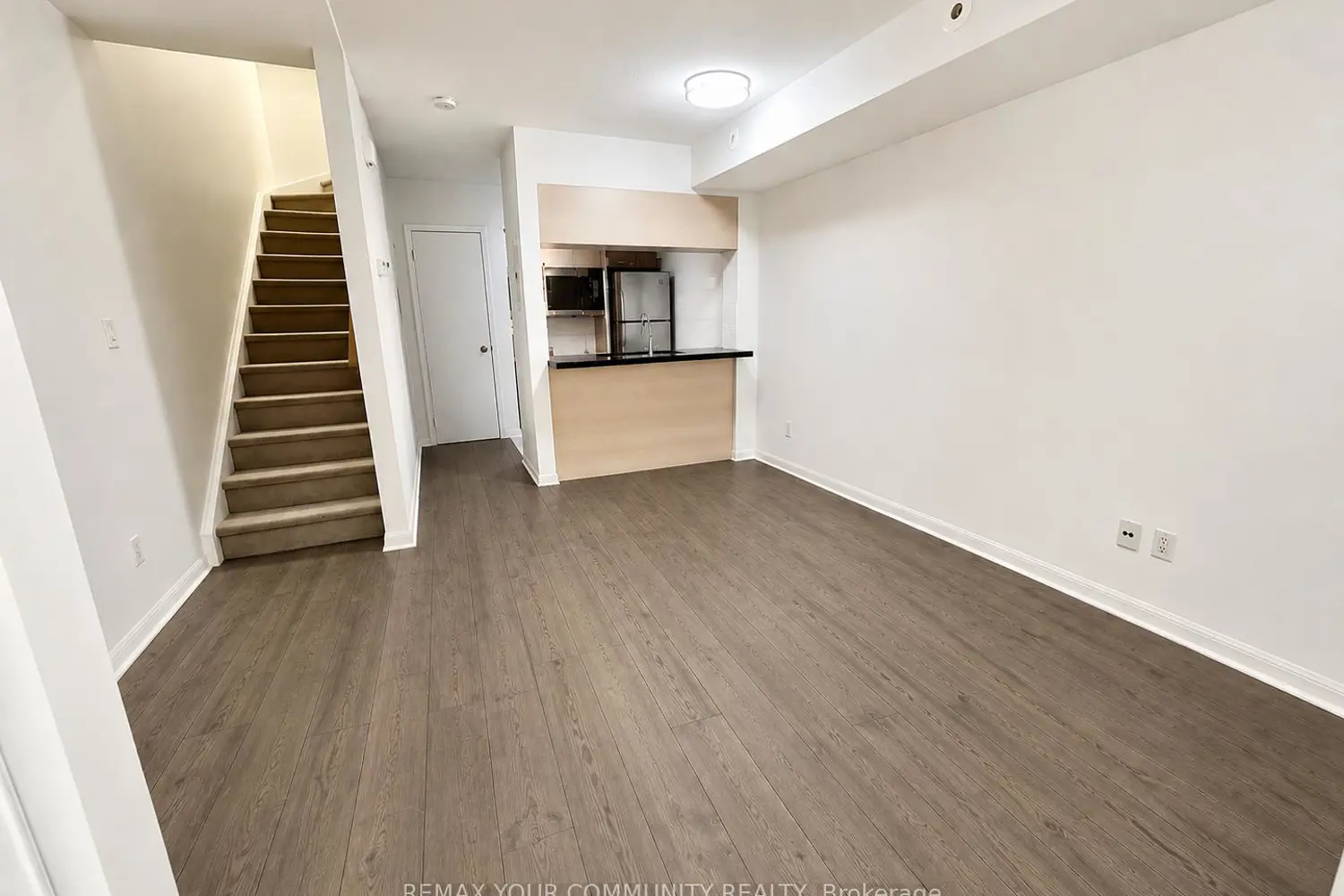 3 Everson Drive 515 photo 2