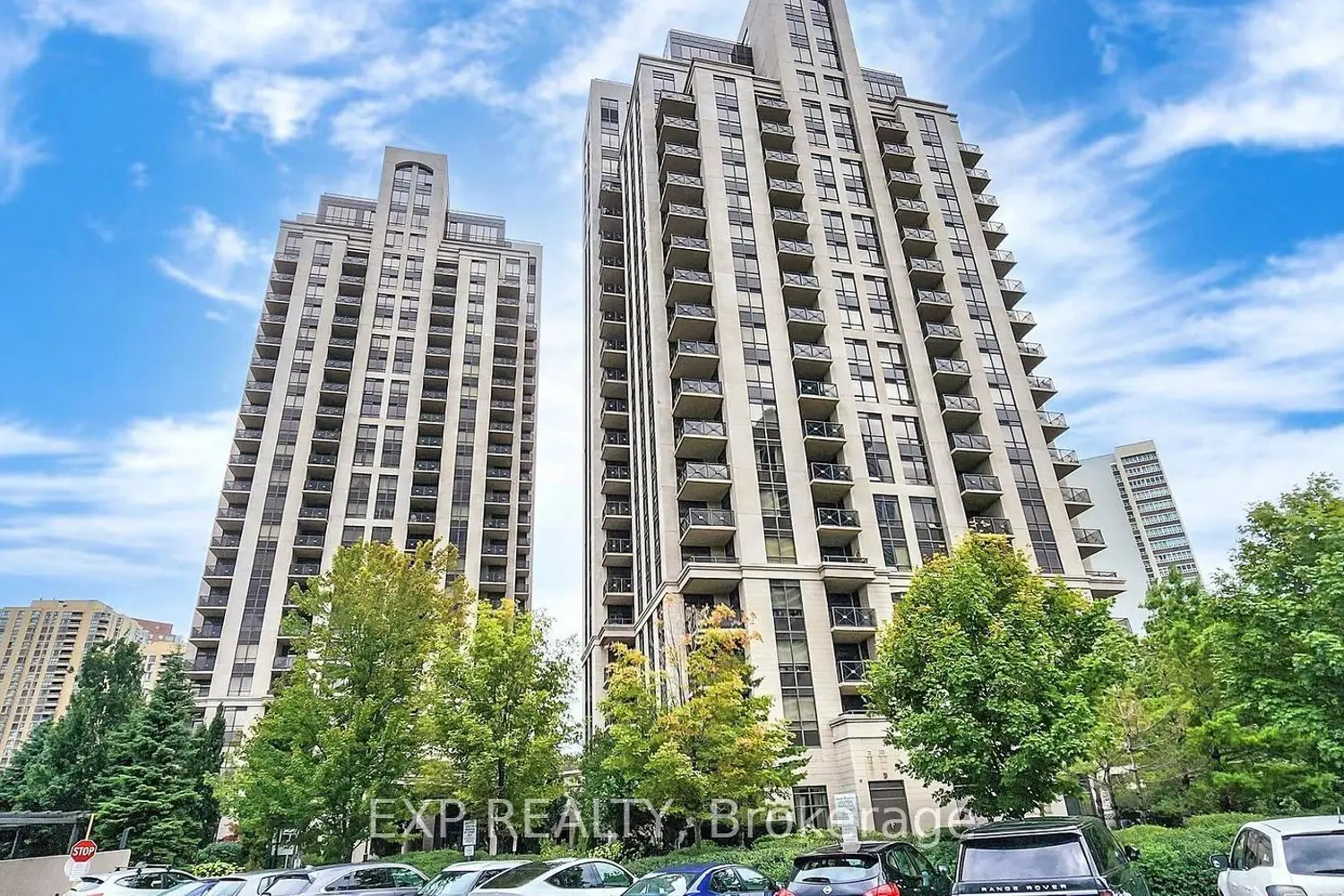 133 Wynford Drive 808