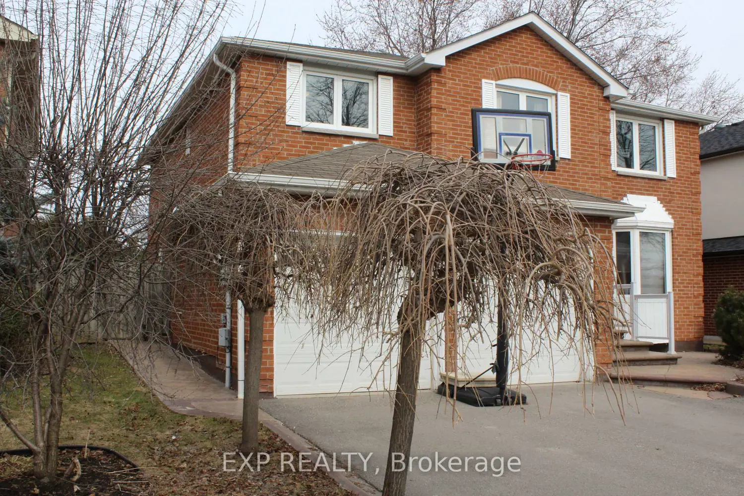 48 Howell Street photo 2