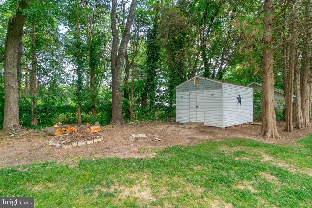 6 Gloria Court, Bear, DE 19701