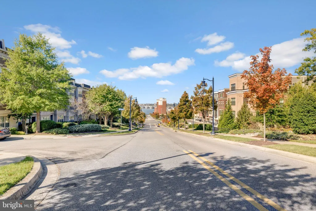 616 Overlook Park Drive Unit 84, Oxon Hill, MD 20745
