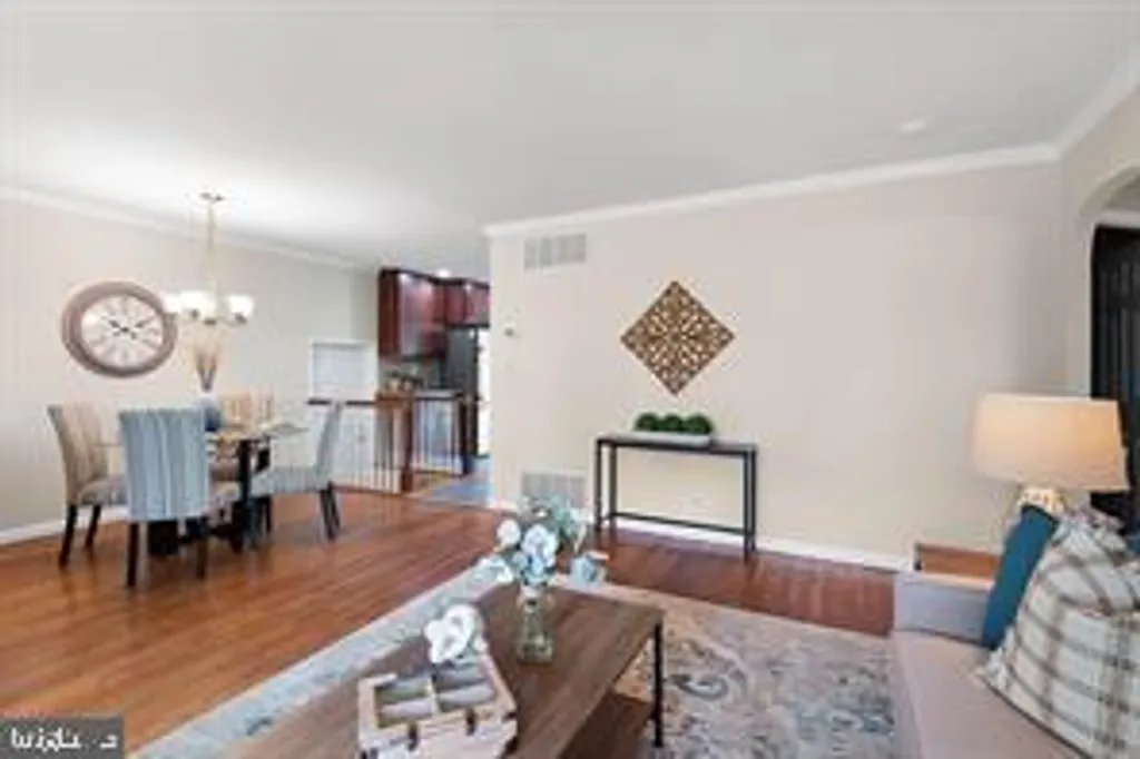 602 Tamara Circle, Newark, DE 19711 photo 5