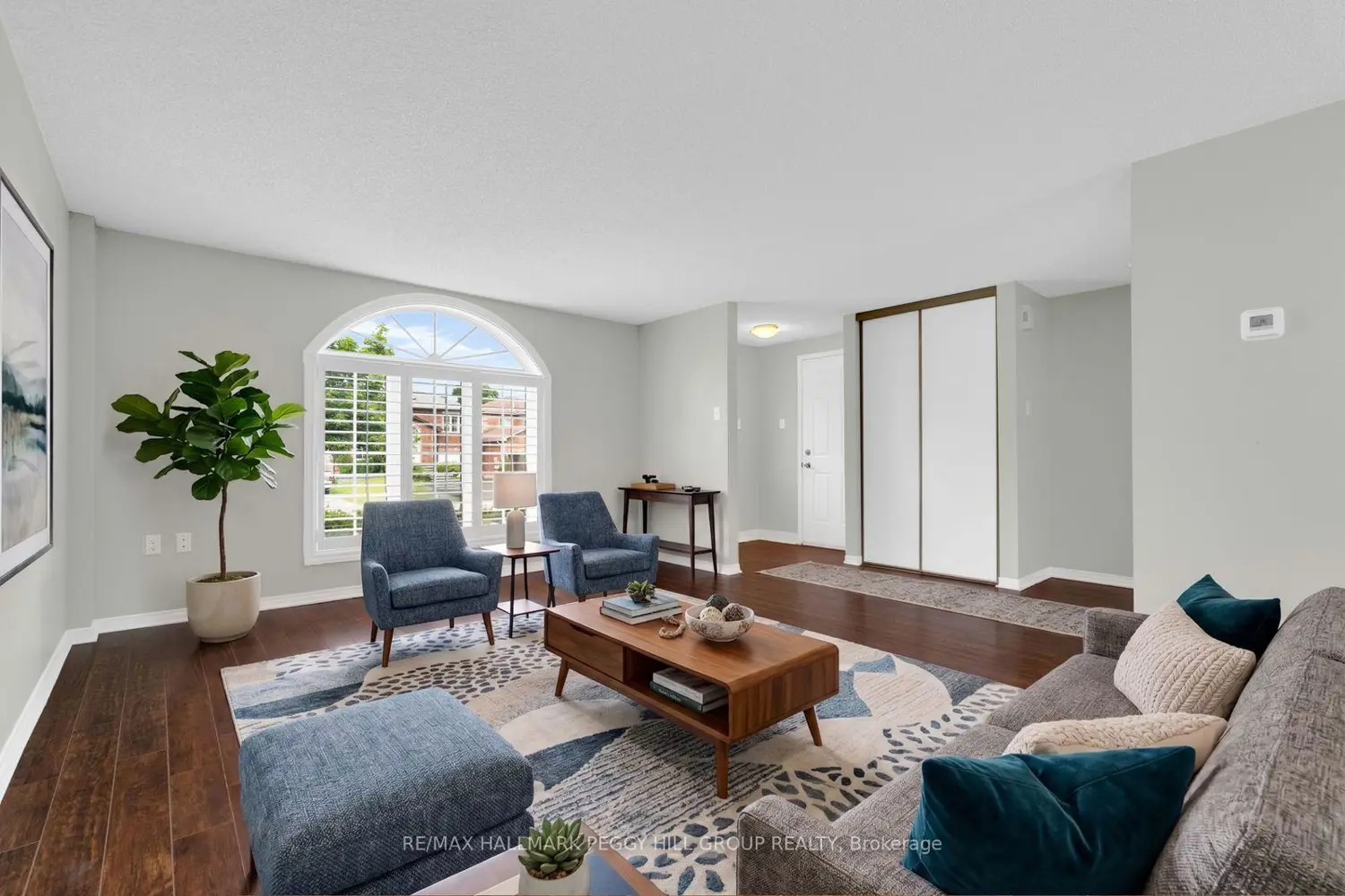 27 Finlay Road photo 2
