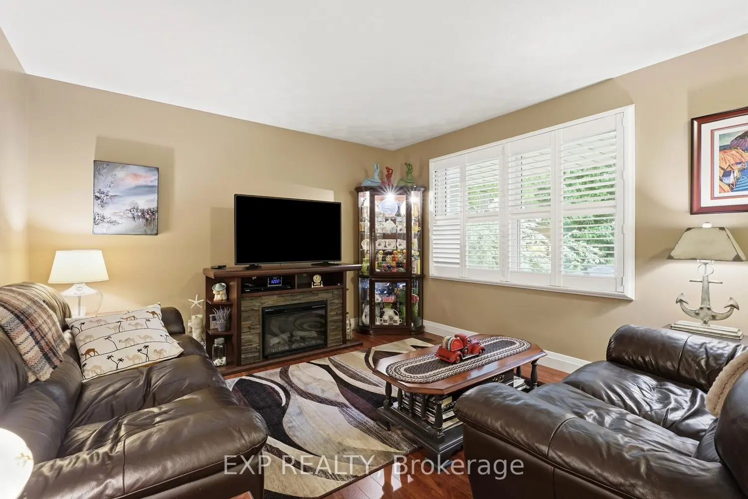 5 Brant Street photo 3