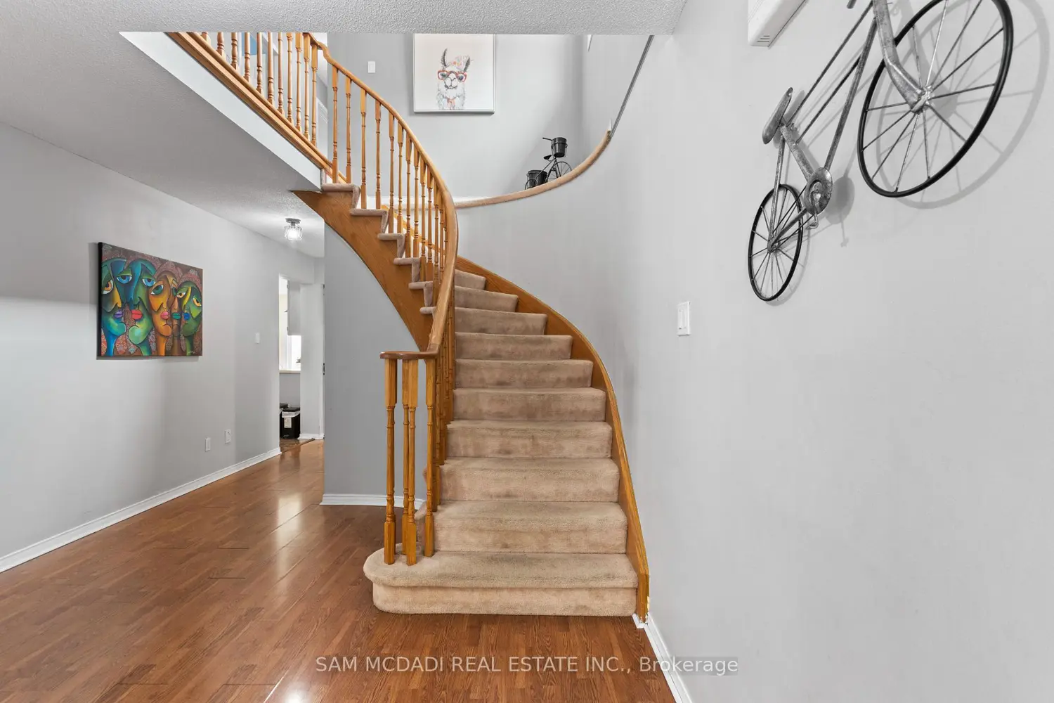 3182 Shadetree Drive photo 5