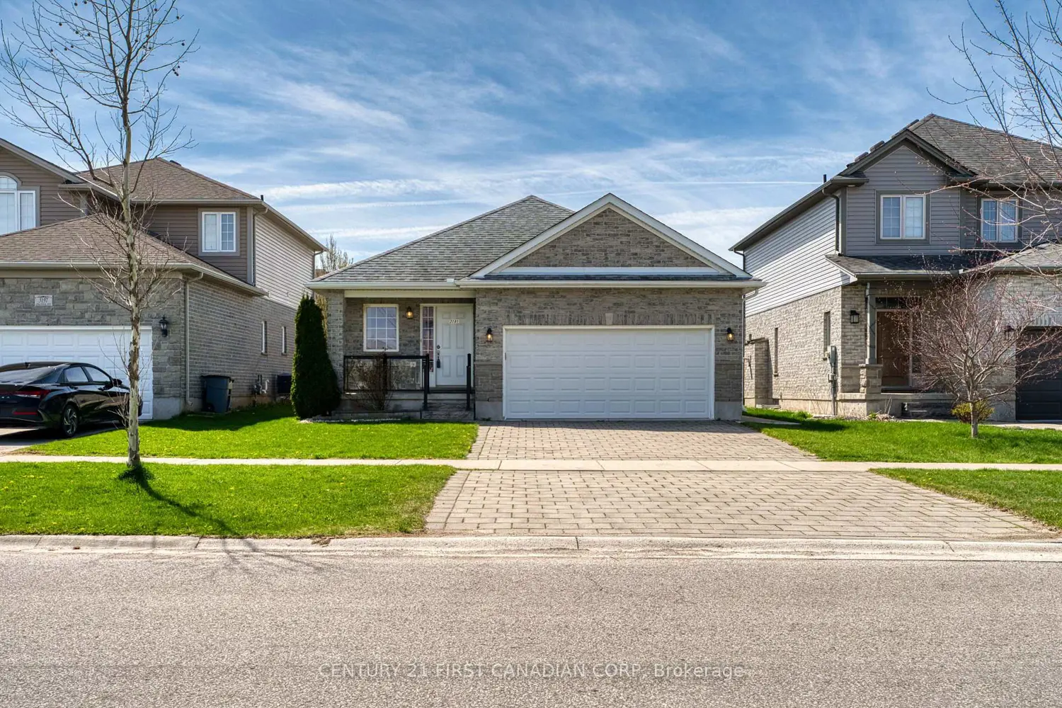 3191 Singleton Avenue photo 5