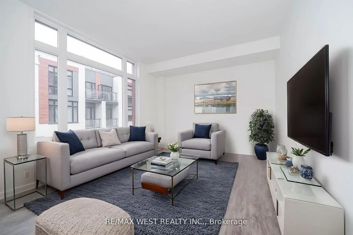 12 David Eyer Road 1103 photo 5
