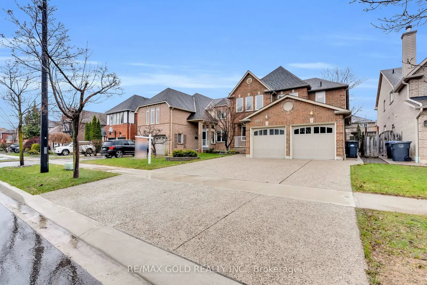 2911 Tradewind Drive photo 2