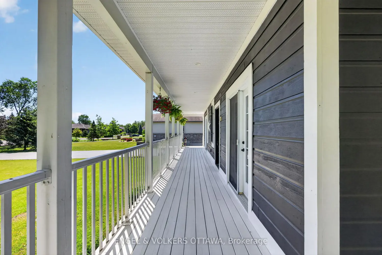 6881 Sparkling Lake Way photo 5