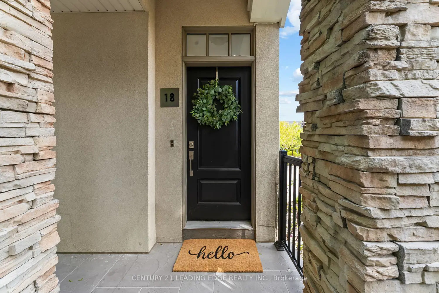 3077 Cawthra Road 18