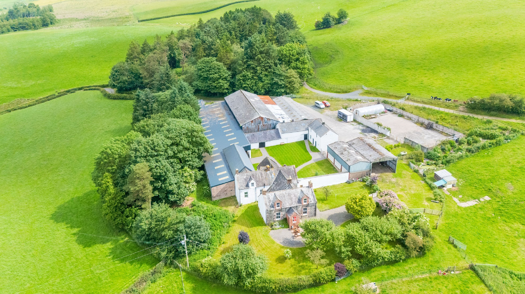 5 bed farmhouse for saleThornhill, Thornhill DG3