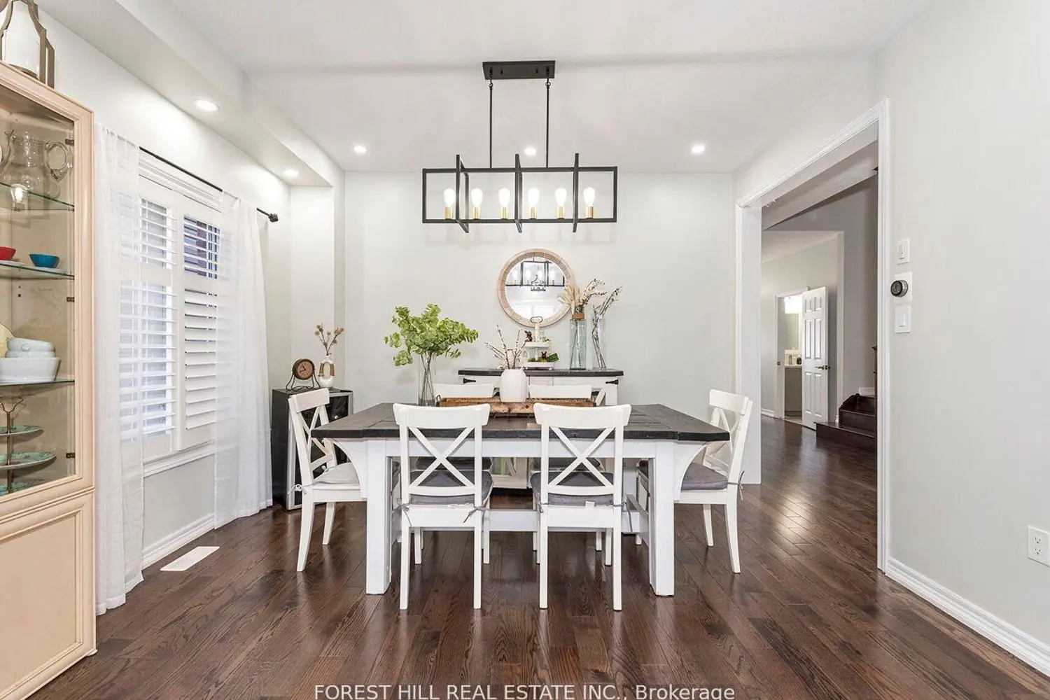 488 Linden Drive photo 4